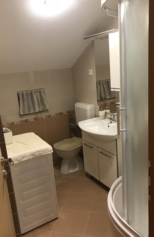 Apartman Mig Solin Eksteriør bilde